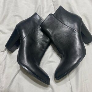 Adrienne Vittadini Sleek Black Ankle Booties